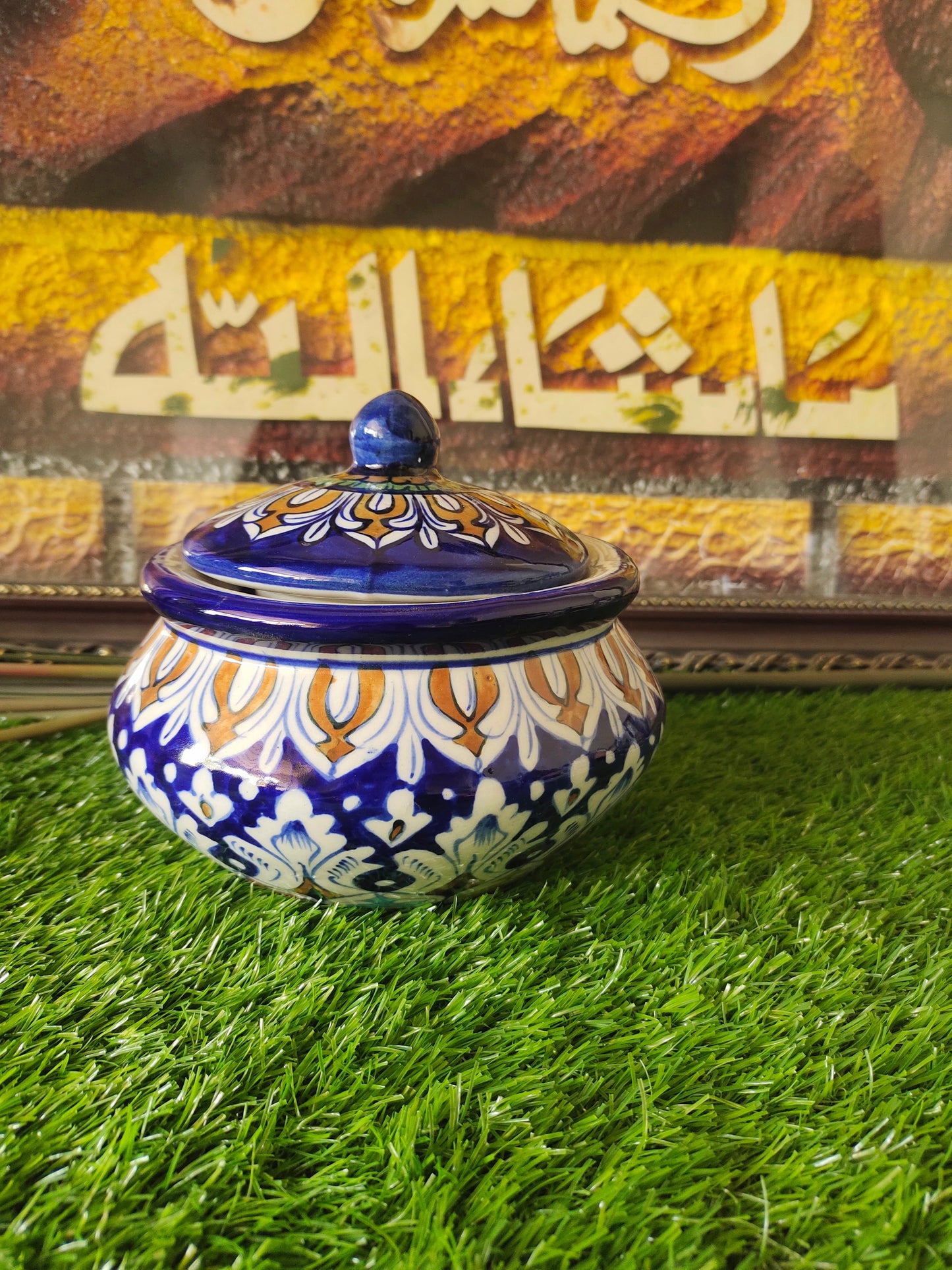 Ceramic Handmade Handi Design TRD Multi with Lid cover | Size 6 inch