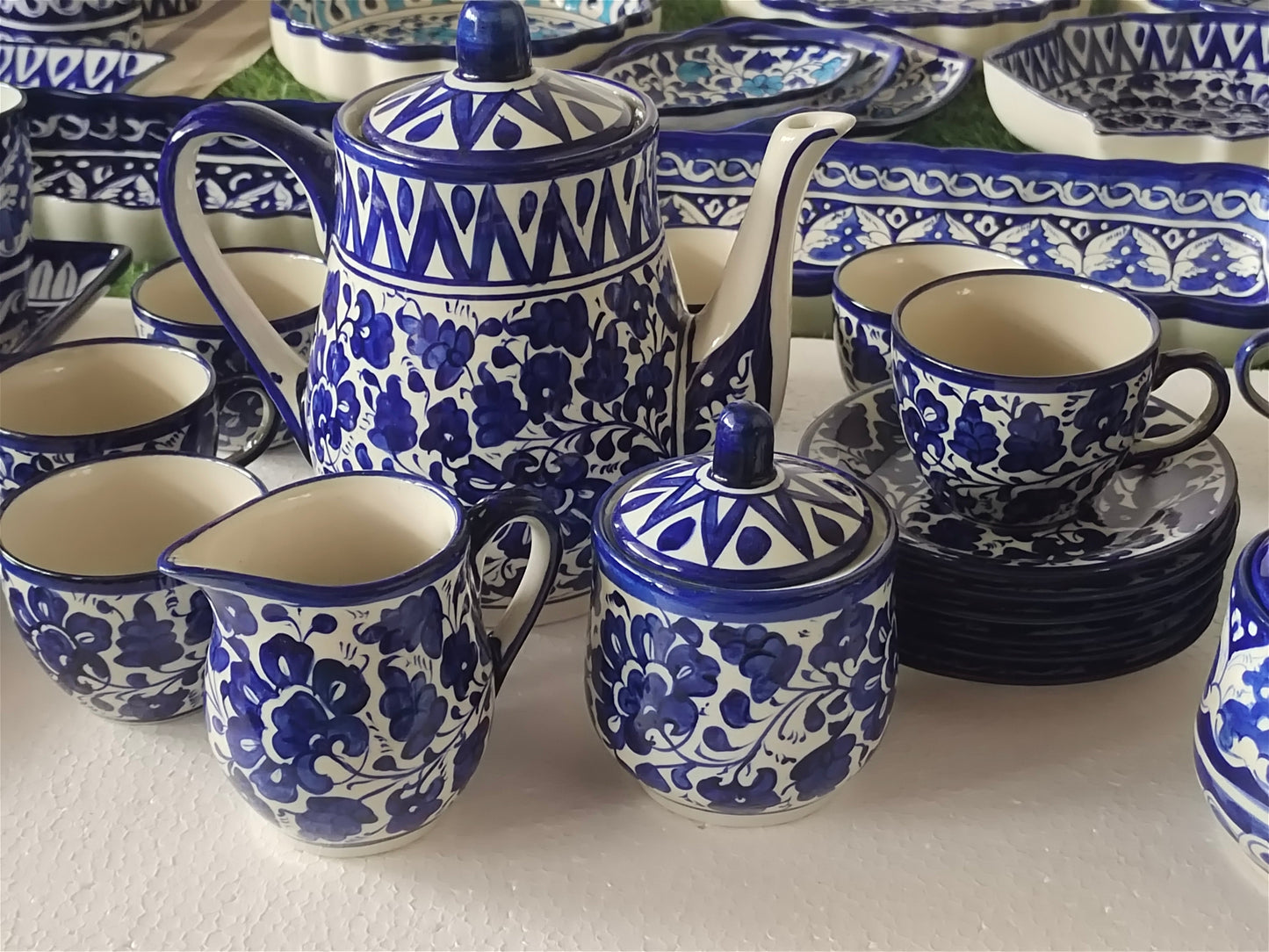 Ceramic Handmade Tea Set - 15 PCS - Serena Design