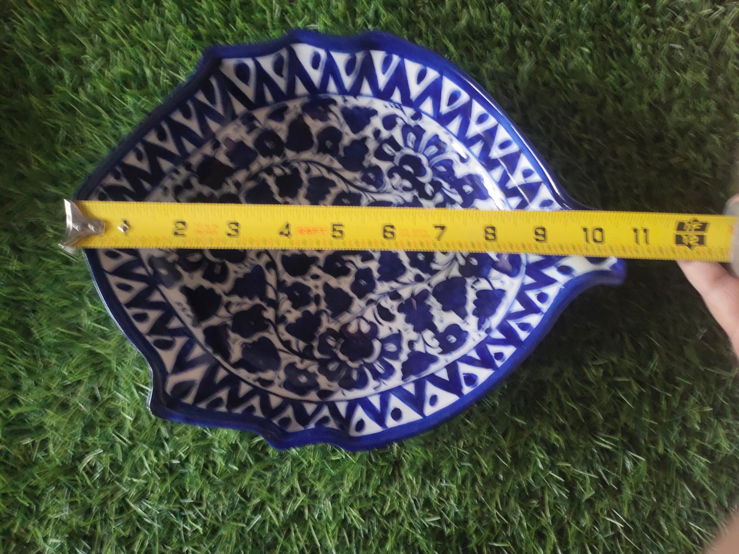 Ceramic Handmade Leaf Dish Platter | Size 11 inch