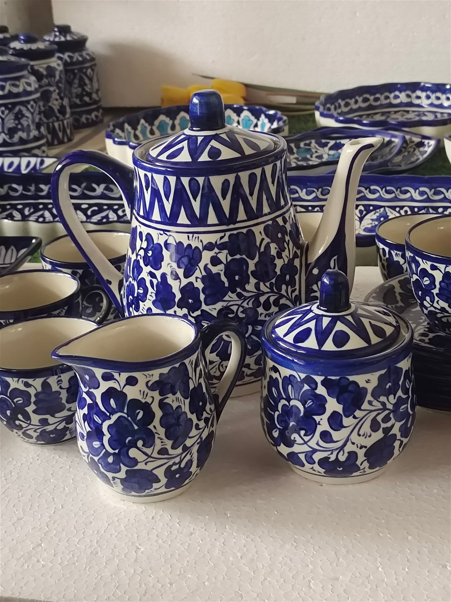 Ceramic Handmade Tea Set - 15 PCS - Serena Design
