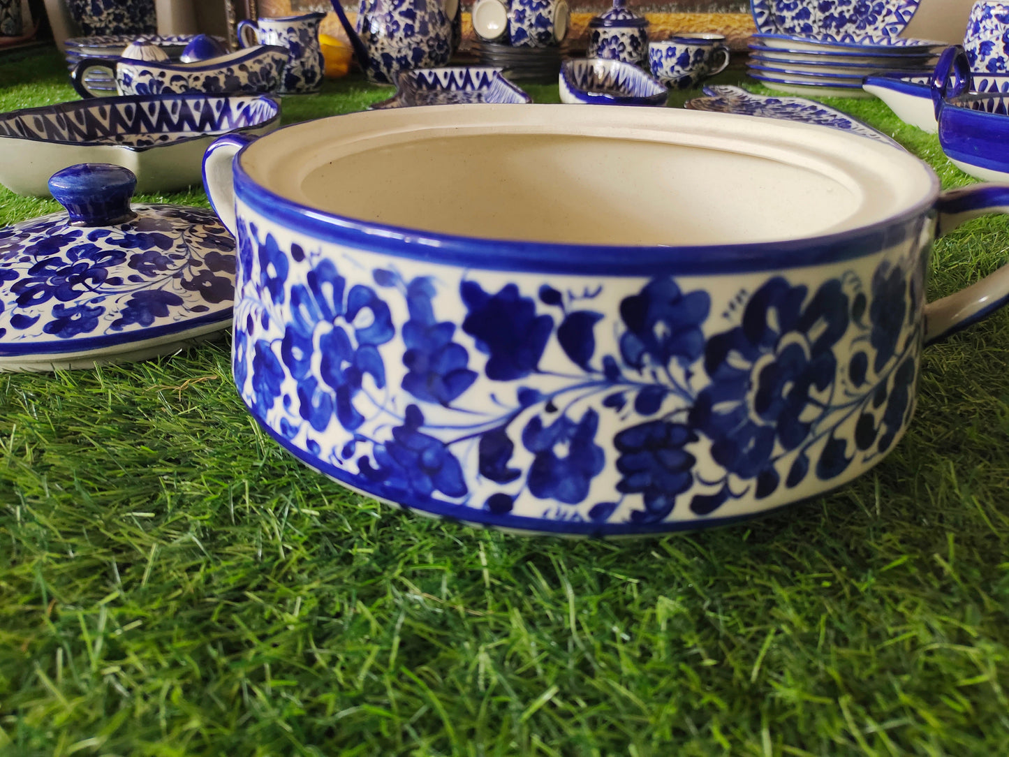 Ceramic Handmade Salan Donga Handle with Lid Cover | Large Size 9 inch