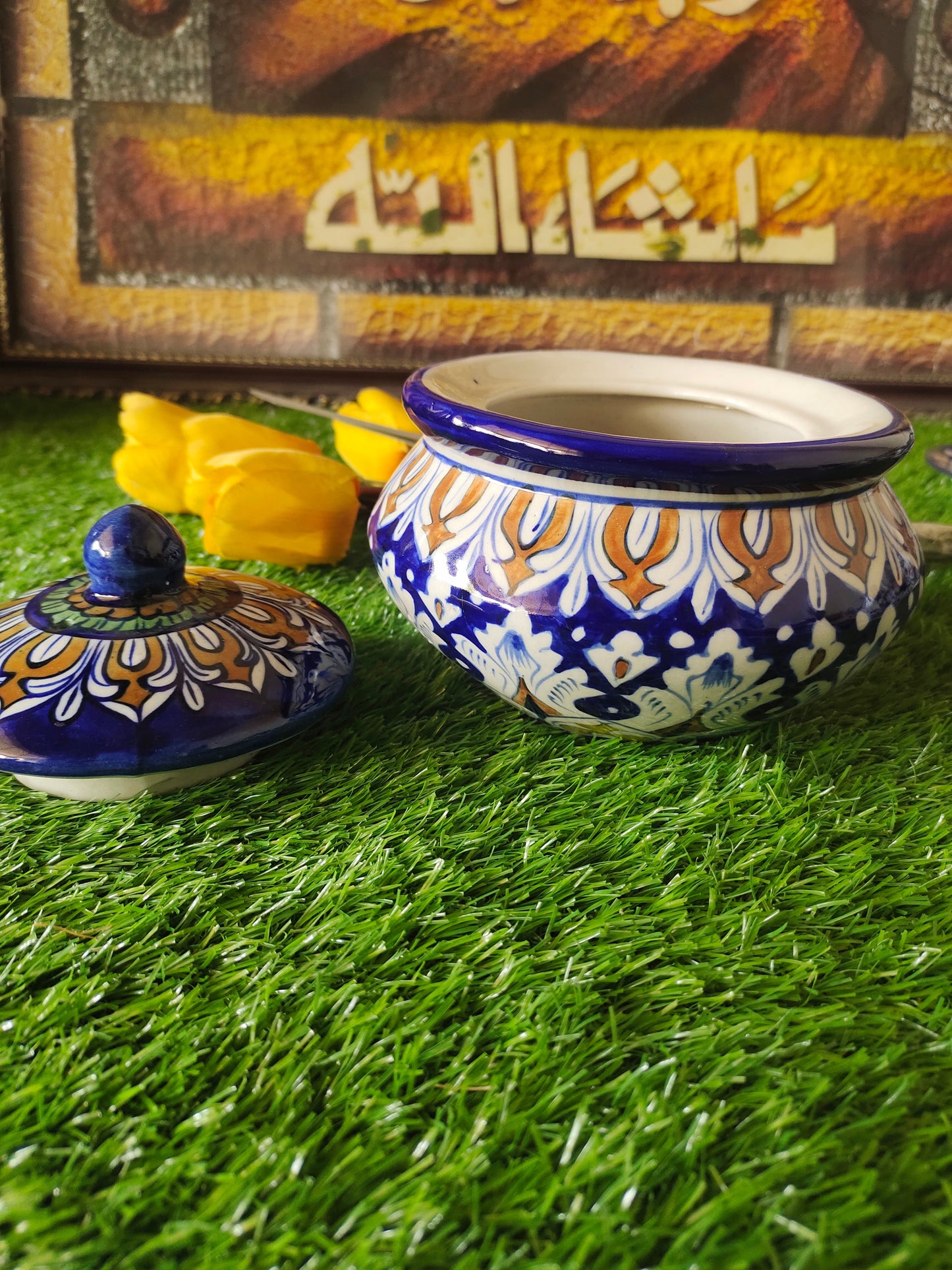 Ceramic Handmade Handi Design TRD Multi with Lid cover | Size 6 inch