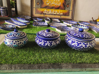 Ceramic Handmade Handies & Pots with Cover | Medium Size 7 inch