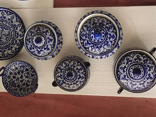 Ceramic Handmade Handies & Pots with Cover | Medium Size 7 inch