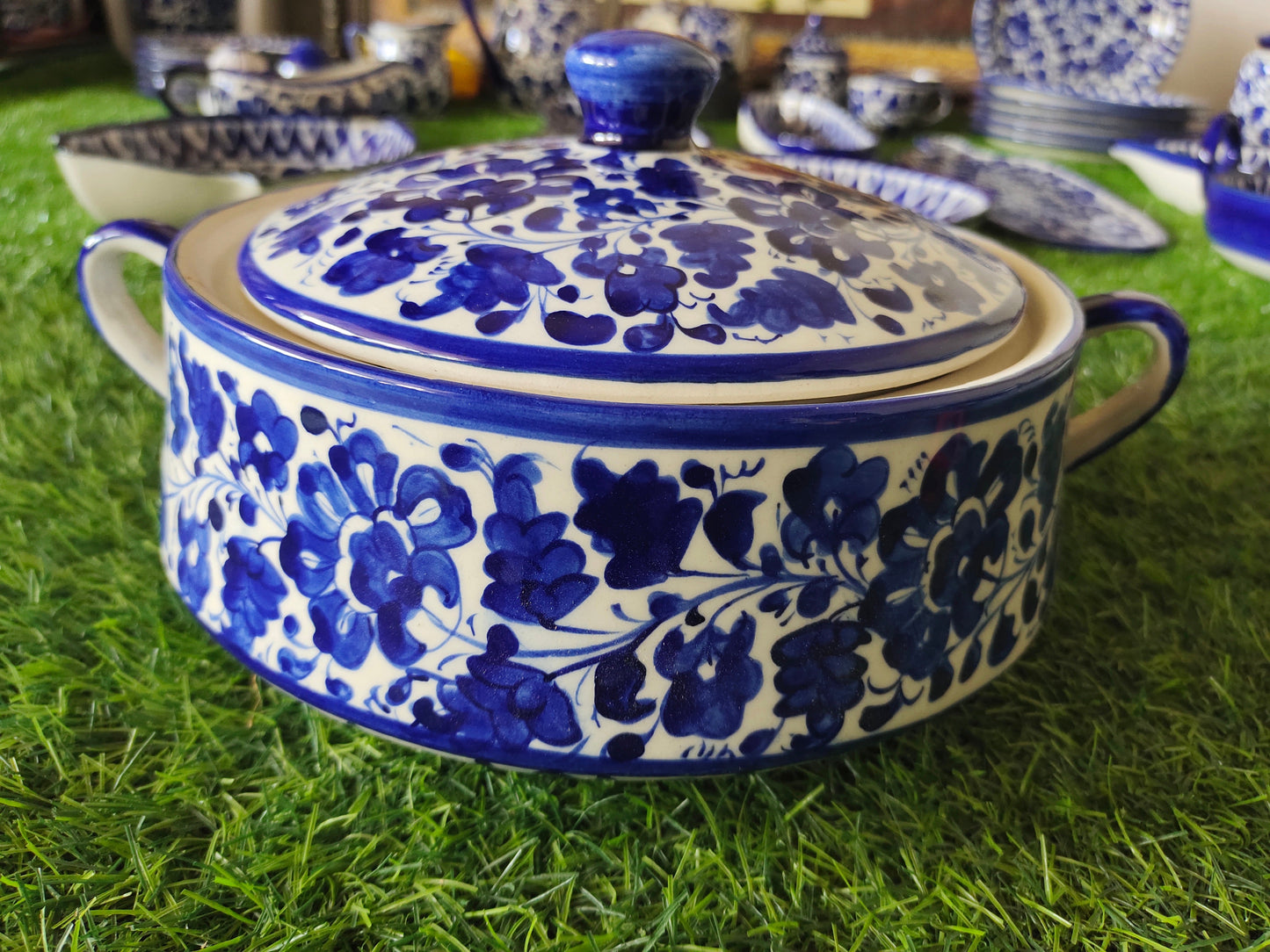 Ceramic Handmade Salan Donga Handle with Lid Cover | Large Size 9 inch